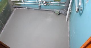 Наливной пол в туалете Воронеж, цена от 883 руб.